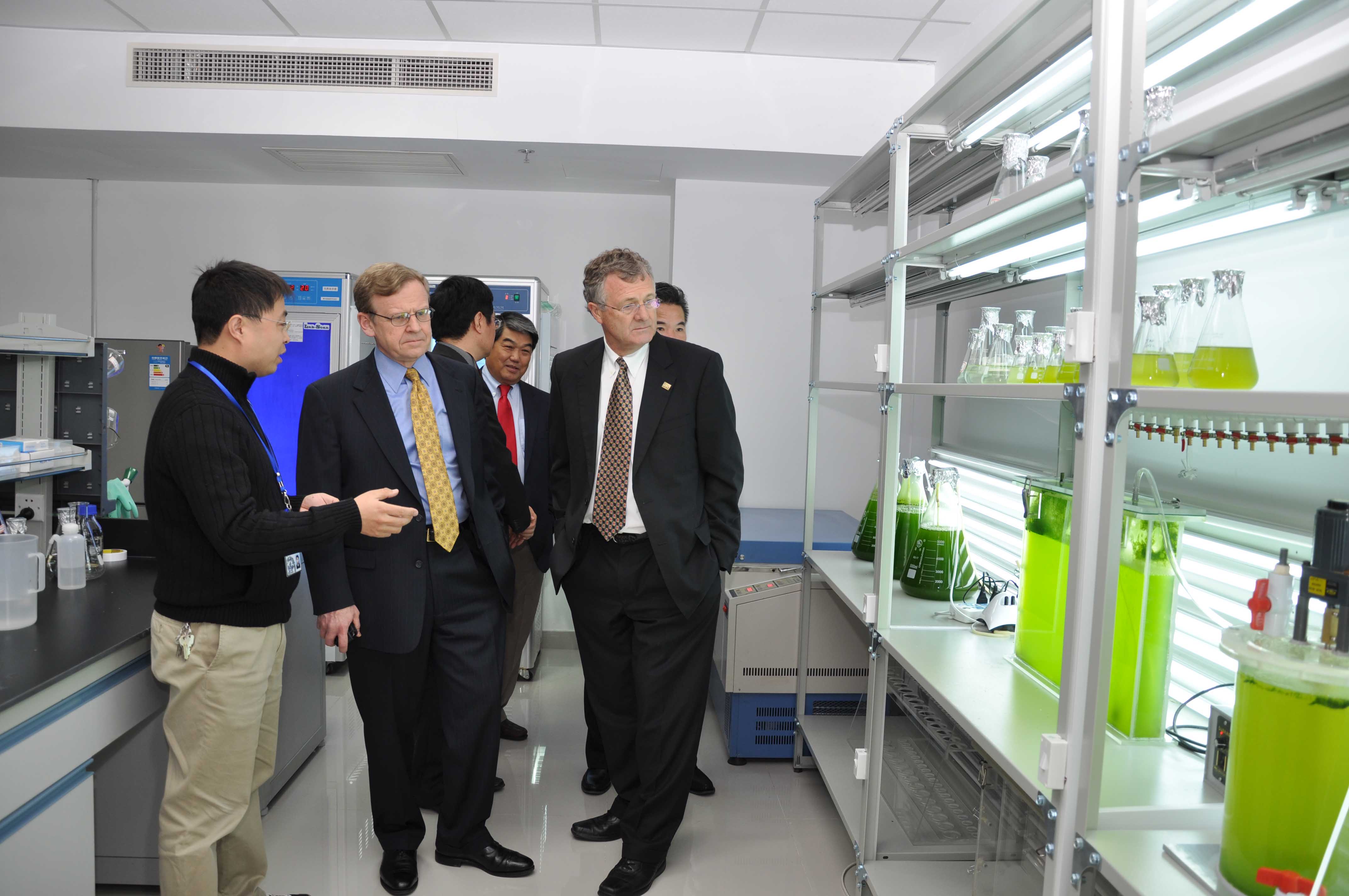 Director of INL Visited SARI